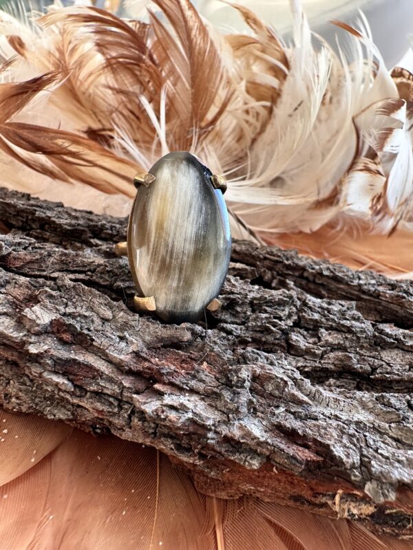 Bague "L'ovale" en corne