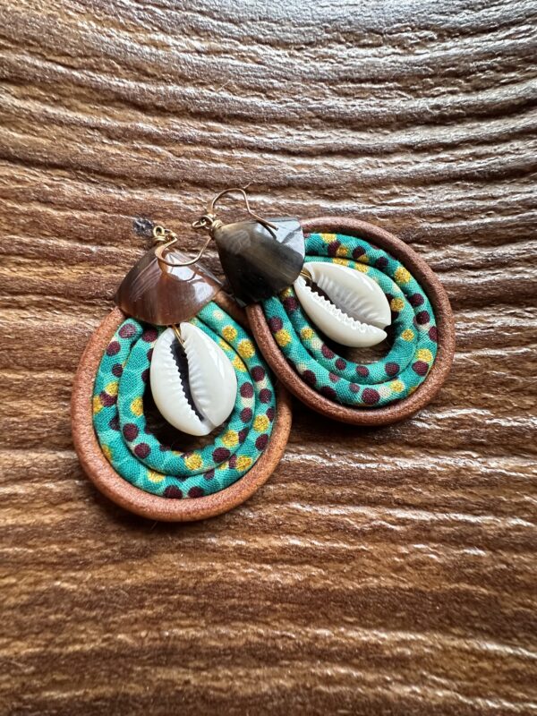 Boucles Signature Cauri Doré